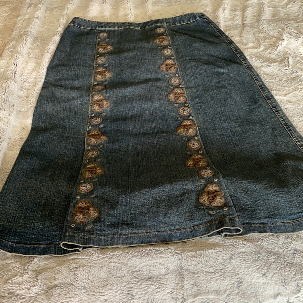 Denim skirt